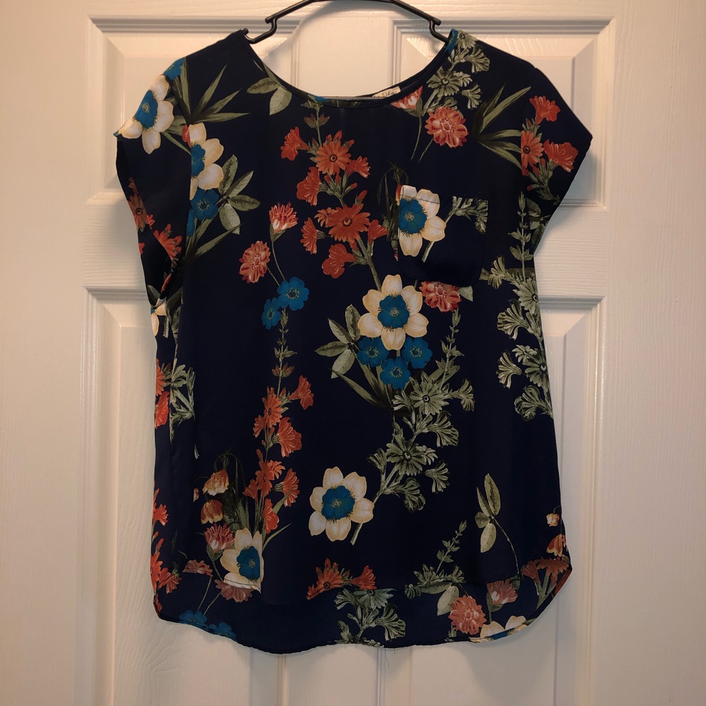 Lily White Blouse With Pocket